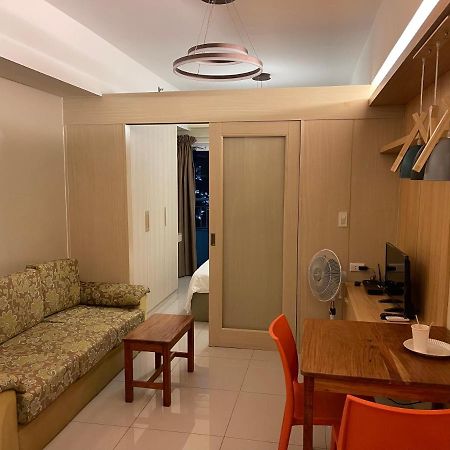 Netflix- Destina Stays At Jazz Residences Makati, Metromanila マカティ エクステリア 写真