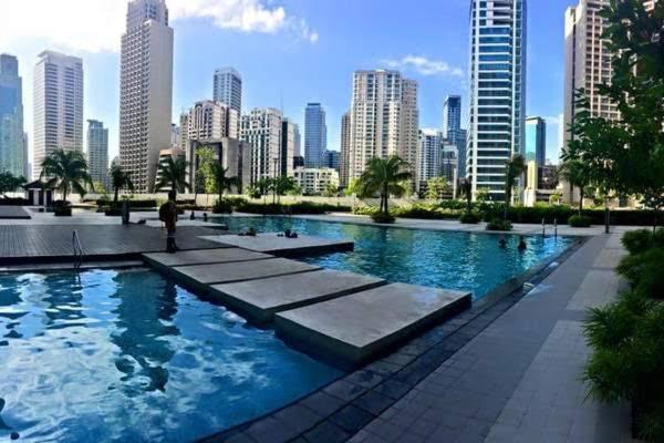Netflix- Destina Stays At Jazz Residences Makati, Metromanila マカティ エクステリア 写真