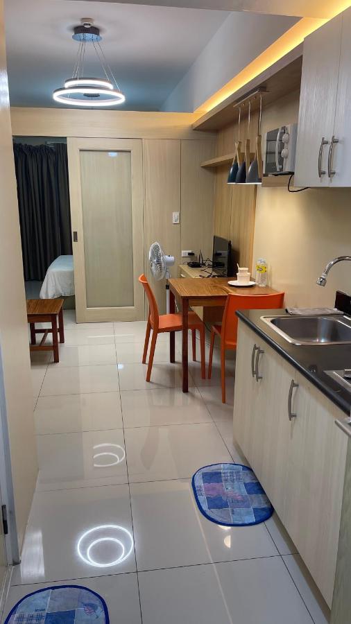 Netflix- Destina Stays At Jazz Residences Makati, Metromanila マカティ エクステリア 写真
